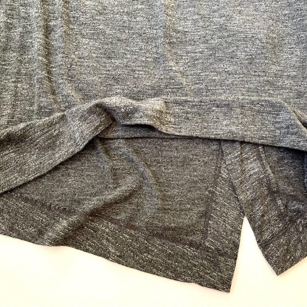 DOLAN T-SHIRT Marled Gray Skirt Asymmetrical Front Kick Pleat Set-In Waistband - Picture 7 of 10
